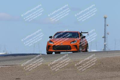 media/Oct-04-2025-OnGrid (Sat) [[44bd565ffa]]/Red Group/Grapevine/